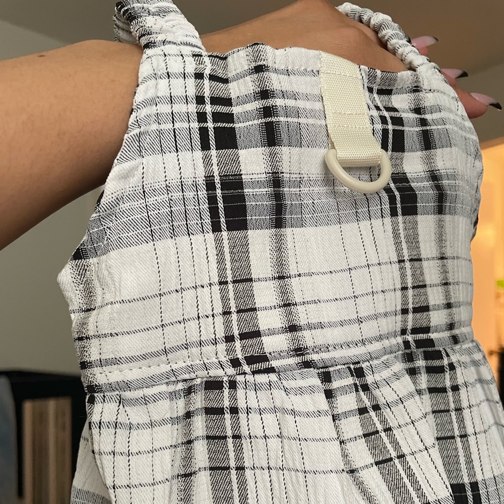 Pet dress